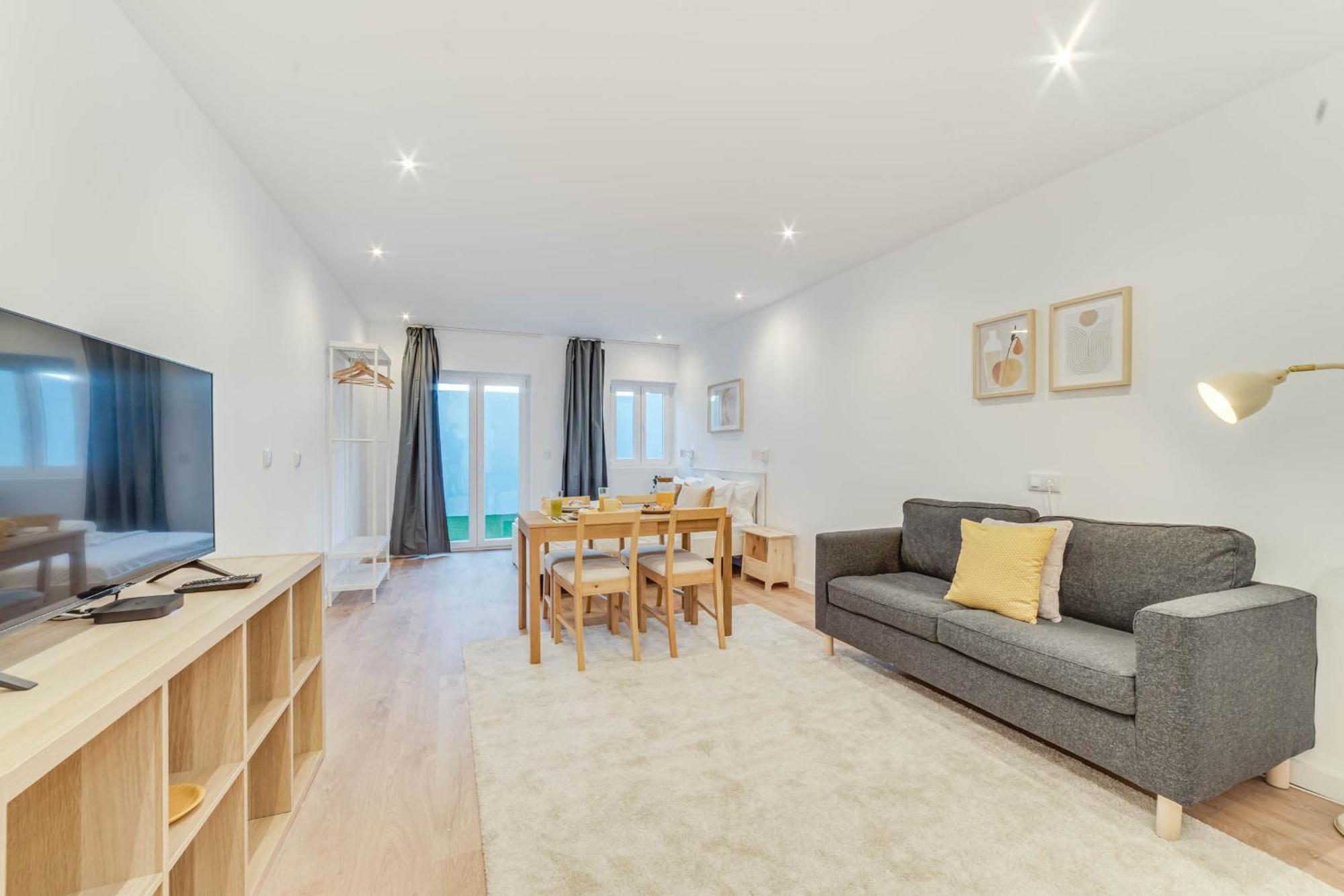 Blue Charm - Campolide Apartments Lisboa Εξωτερικό φωτογραφία